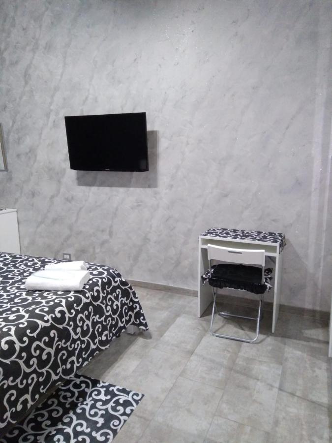 Lusy House Villa Катания Екстериор снимка