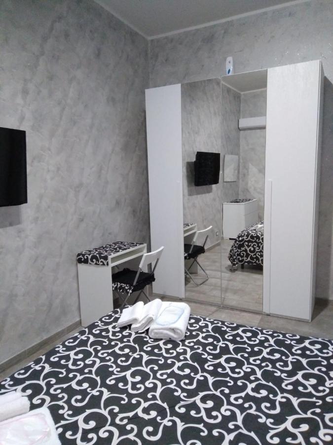 Lusy House Villa Катания Екстериор снимка
